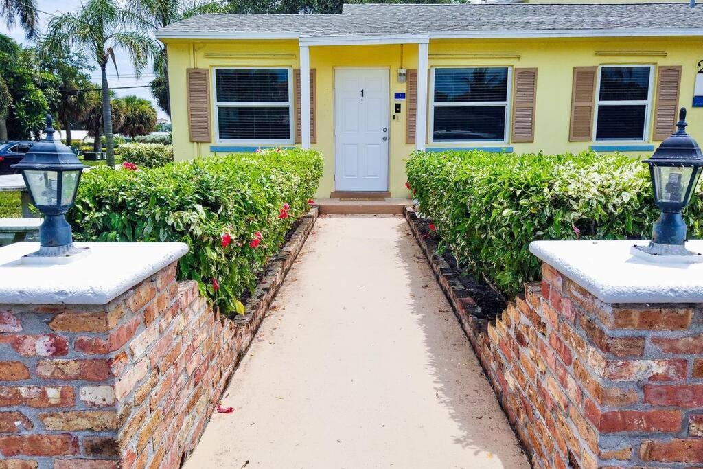 The Beach House At Seascape Steps From The Beach, Marina And Shops! West Palm Beach Zewnętrze zdjęcie